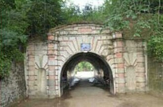 अलीगढ़ में घूमने की जगह: किला, खेरेश्वर मंदिर, सर सैयद हाउस और मंगलायतन